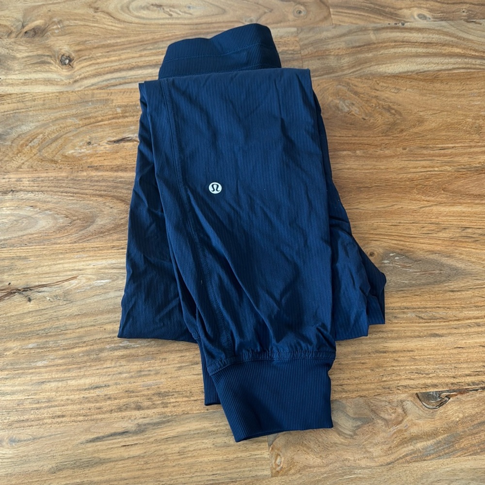 Lululemon dance studio joggers, navy blue size 2